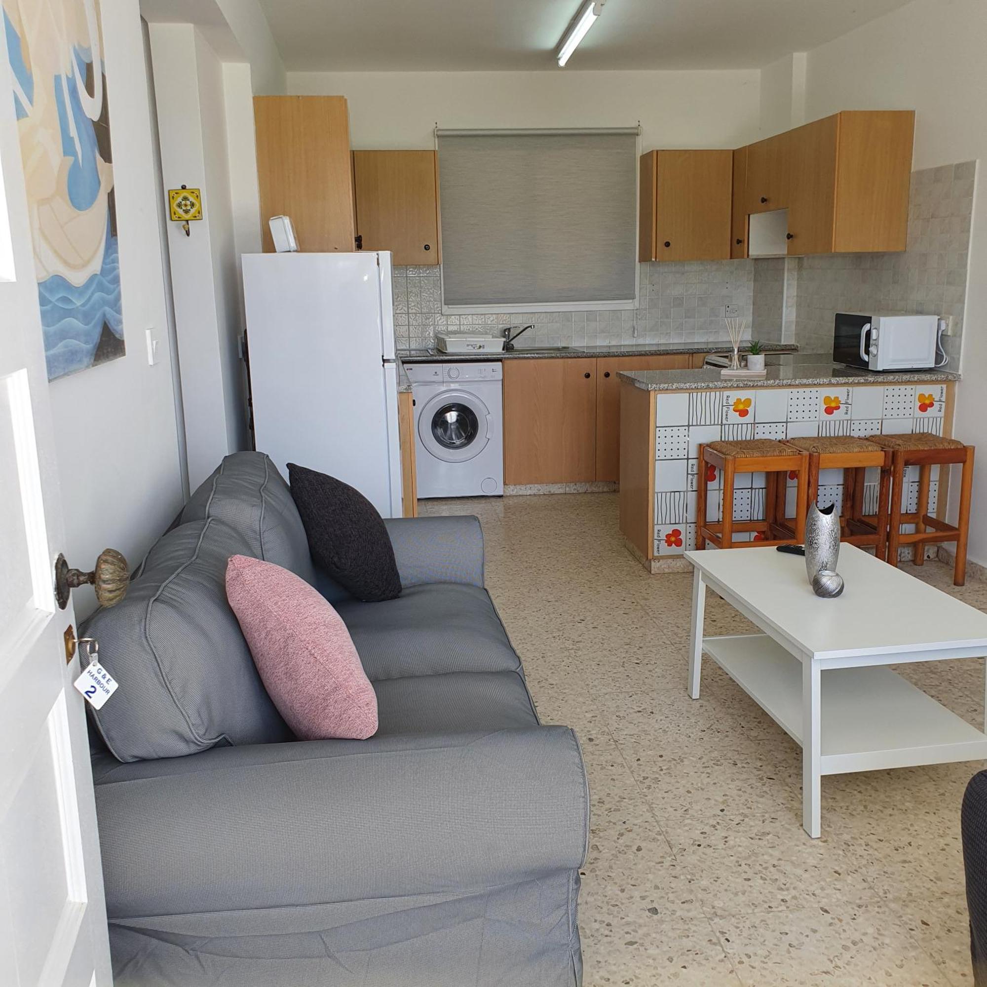 G&E Harbour Apartments Lachi Exterior foto