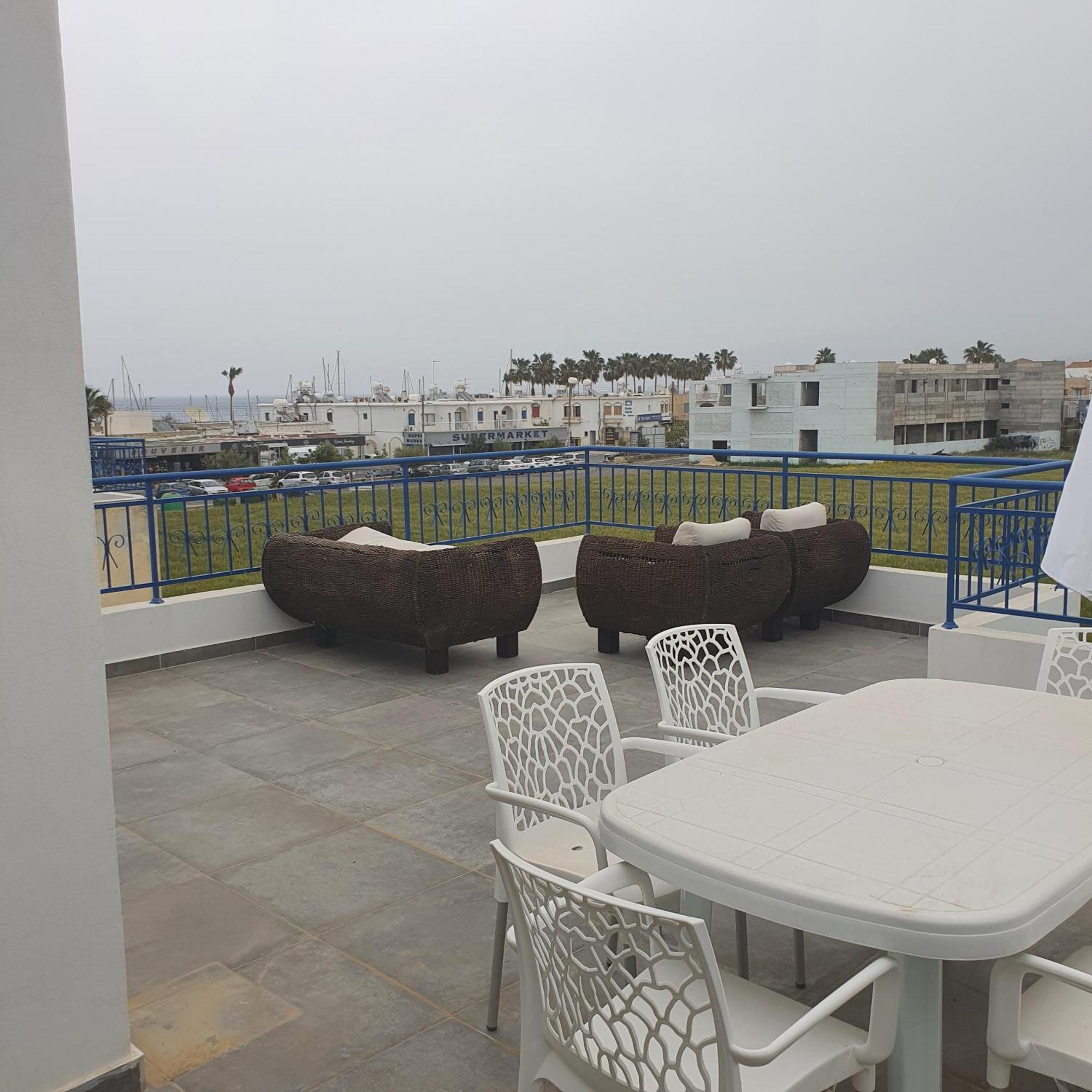G&E Harbour Apartments Lachi Exterior foto